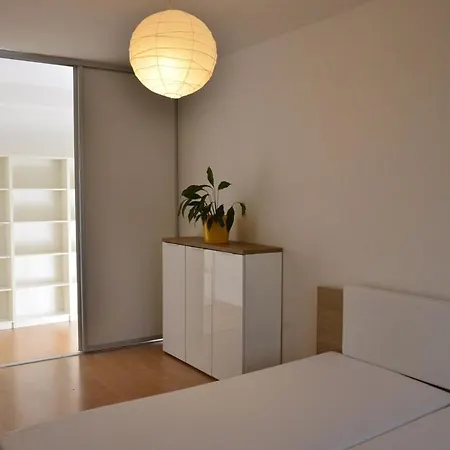 Appartement Sunny Letnany *