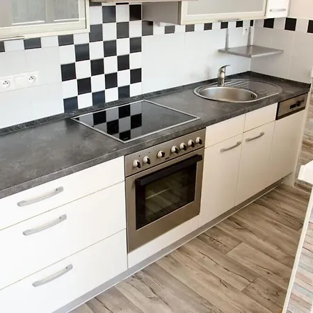 Sunny Letnany Appartement Prague