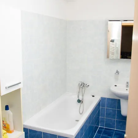 Sunny Letnany Appartement *